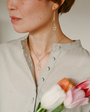 將圖片載入圖庫檢視器 HARIO Lampwork Factory 頸鏈/ 玻璃鈴蘭