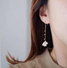 將圖片載入圖庫檢視器 temtem 14KGF 珍珠米球長耳環TM-E343