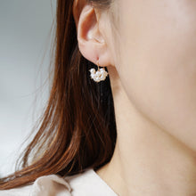 將圖片載入圖庫檢視器 temtem 14KGF 淡水珍珠迷你聚球鉤形耳環 14E006