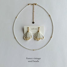 將圖片載入圖庫檢視器 and.cou- necklace/ kurara/france vintage seed beads