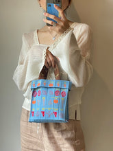 將圖片載入圖庫檢視器 KNT365 Co-Knitty- Vegetable Lt.blue可摺疊針織百褶手提袋