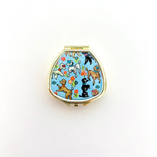 將圖片載入圖庫檢視器 ANDREA GARLAND護唇膏指緣油- 1960'奔跑貴婦犬