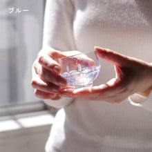 將圖片載入圖庫檢視器 小樽切子清酒杯 粉藍 OG10103|TOMI CRAFT江戶硝子(*實體店限定販賣)