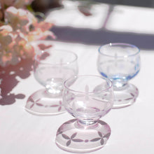將圖片載入圖庫檢視器 小樽切子清酒杯 粉紅 OG10102|TOMI CRAFT江戶硝子(*實體店限定販賣)