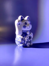 將圖片載入圖庫檢視器 京都百年陶窯染付招財貓 澳門限定版