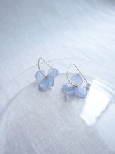 將圖片載入圖庫檢視器 Lueur- AJISAI EARRINGS 7 -cleanblue