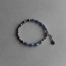 將圖片載入圖庫檢視器 and.cou- bracelet/ silent blue czech vintage beads