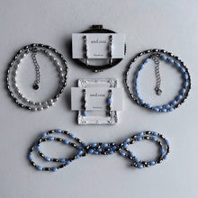 將圖片載入圖庫檢視器 and.cou- bracelet/ silent blue czech vintage beads