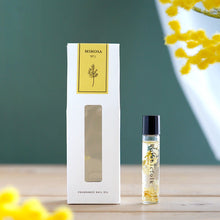 將圖片載入圖庫檢視器 Botanifolk 乾燥花天然指緣油