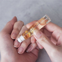 將圖片載入圖庫檢視器 Botanifolk 乾燥花天然指緣油