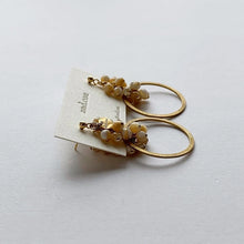將圖片載入圖庫檢視器 and.cou- ears/ beige/vintage chain 2ways earring