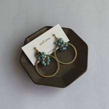 將圖片載入圖庫檢視器 and.cou- ears/vintage chain turquoise & brass hoop 2way earrings