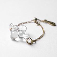 將圖片載入圖庫檢視器 HARIO Lampwork Factory 手工玻璃戒子/白色小花