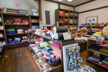 將圖片載入圖庫檢視器 京都嵐山Platz坐椅背墊