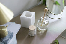 將圖片載入圖庫檢視器 HET・KI・NEN ヘトキネン森林擴香瓶《Pine Forest 松木森林》