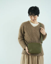將圖片載入圖庫檢視器 Kanmi. Drop Tree Box Shoulder Bag B24-12
