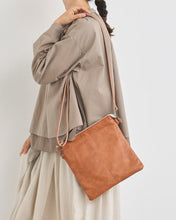 將圖片載入圖庫檢視器 Kanmi. fuwari Slim Shoulder Bag B25-19
