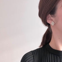 將圖片載入圖庫檢視器 nimelt- ears/ frost clear
