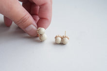 將圖片載入圖庫檢視器 accessory.Nui- earrings riverstone / no4
