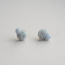 將圖片載入圖庫檢視器 accessory.Nui- earrings Angelite / no1
