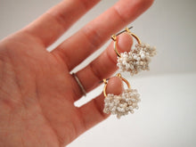 將圖片載入圖庫檢視器 sheep.accessory｜Earrings｜Tawawa 白色米珠圈狀耳環 mini
