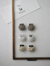 將圖片載入圖庫檢視器 sheep.accessory｜Earrings｜nene 灰色米珠
