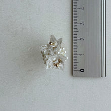 將圖片載入圖庫檢視器 and.cou- ears/ Lily/ France vintage beads
