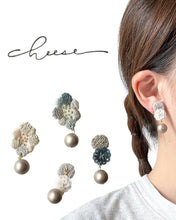 將圖片載入圖庫檢視器 cheese- earrings「Karen」Blue / Natural
