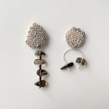 將圖片載入圖庫檢視器 cheese- earrings 深呼吸之後 smoky quartz

