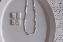 將圖片載入圖庫檢視器 nimelt- ears/ small square nuance white × karen silver
