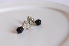 將圖片載入圖庫檢視器 nimelt- ears/ glint black onyx
