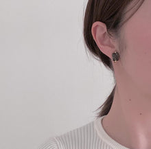 將圖片載入圖庫檢視器 nimelt- ears/ bubble black
