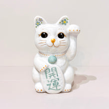 將圖片載入圖庫檢視器 京燒花結晶招財貓14cm- 白身藍小花藍字開運
