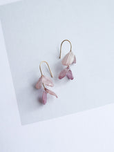 將圖片載入圖庫檢視器 Lueur- AJISAI EARRINGS 11 -lavender
