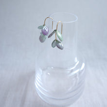 將圖片載入圖庫檢視器 Lueur- AJISAI EARRINGS 11 -greenpurple
