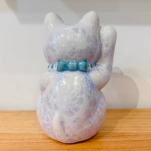 將圖片載入圖庫檢視器 京燒花結晶招財貓14cm- 紫色千萬兩
