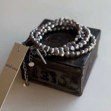 將圖片載入圖庫檢視器 and.cou- bracelet/ light gray freshwater pearl
