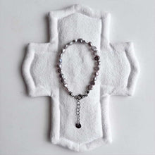 將圖片載入圖庫檢視器 and.cou- bracelet/ light gray freshwater pearl
