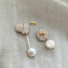 將圖片載入圖庫檢視器 cheese- earrings 開花宣言 Ivory
