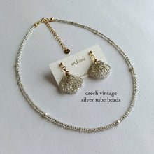 將圖片載入圖庫檢視器 and.cou- bracelet/ kurara/czech vintage silver tube beads

