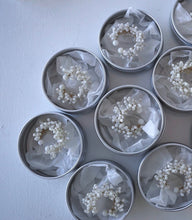 將圖片載入圖庫檢視器 accessory.Nui- ear cuff Rowan White/ Black
