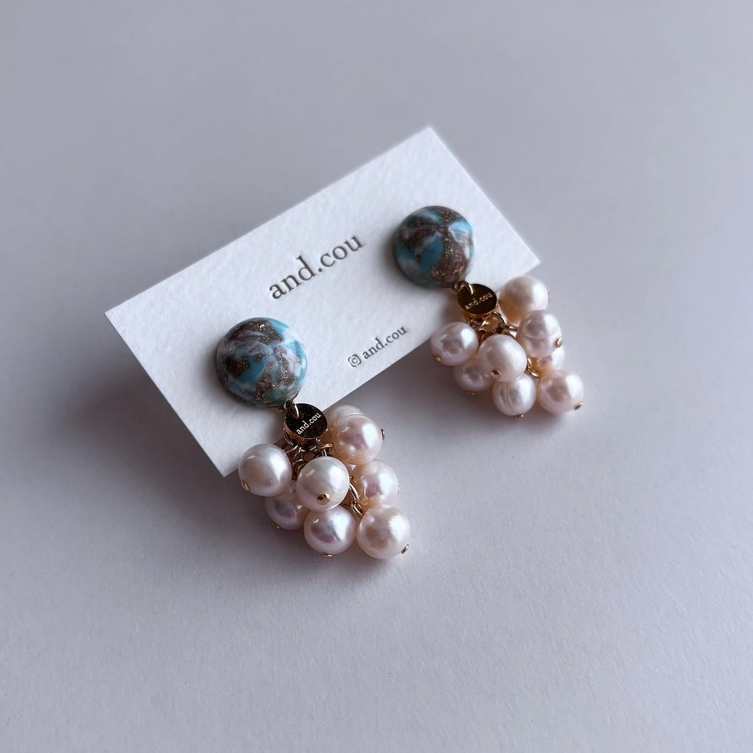 and.cou- ears/ sara/ turquoise mosaic & circle line pearl