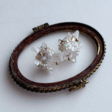 將圖片載入圖庫檢視器 and.cou- ears/ Lily/ France vintage beads
